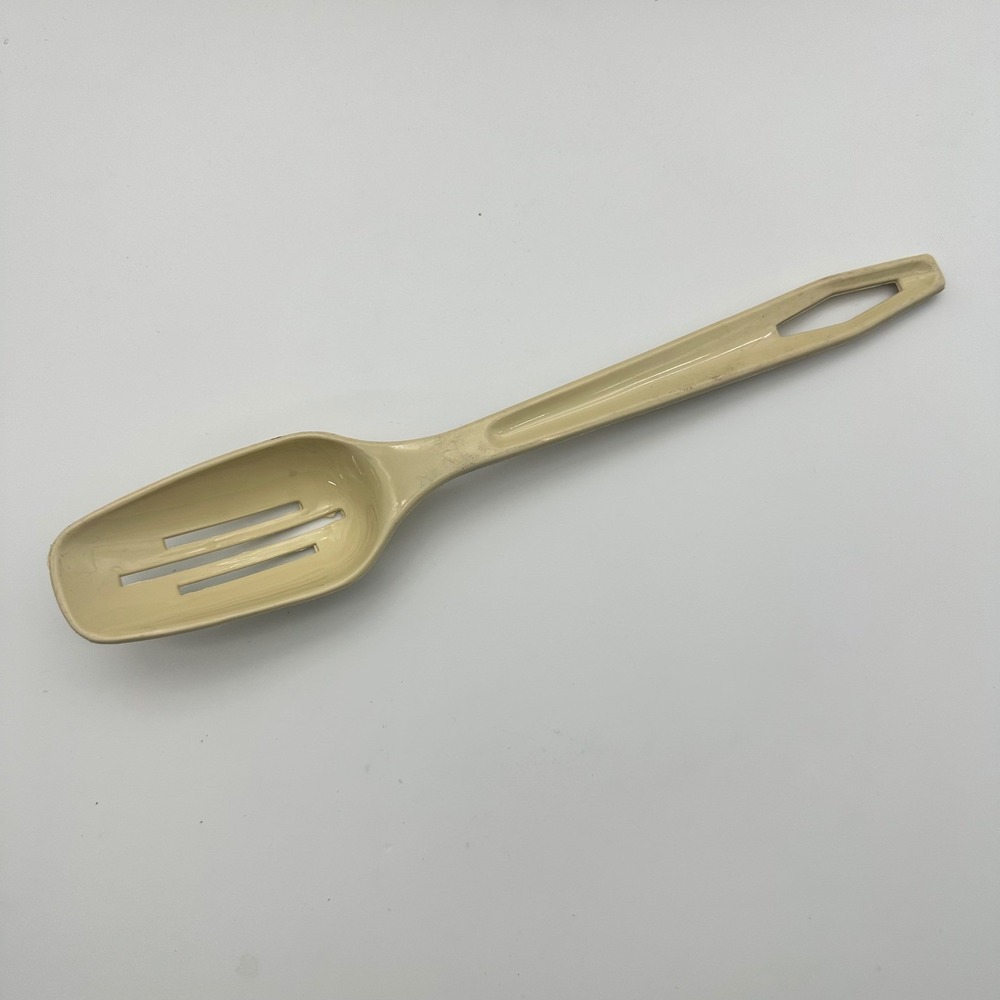 Vintage King‎ Kraft Slotted Nylon Serving Spoon 10 3/4" – Almond Beige USA